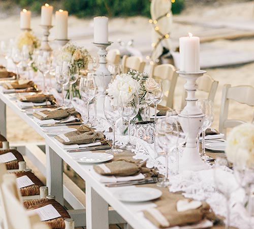 Je suis photographe mariage à Rennes - photo de la table pour le dîner du mariage